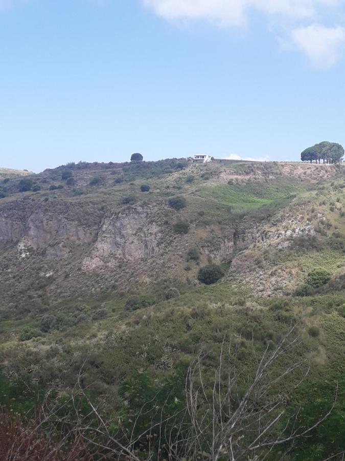 villetta la ginestra Città di Lipari Esterno foto